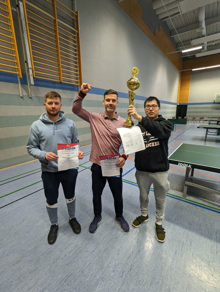 Hessische Pokalsieger: Luka Fucec, Ivan Sestak und Sheng Wang (v.l.n.r)